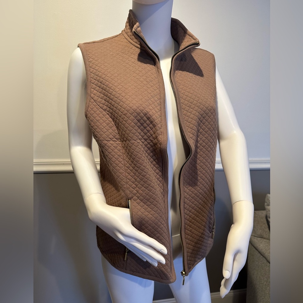 Karen Scott Brown Vest With Gold Zipper Medium